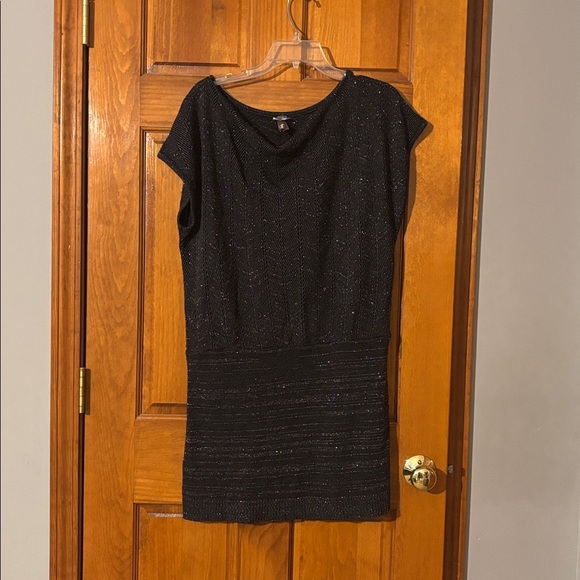 ❤️Vanity Shimmering Gray Knit Top - Picture 1 of 3